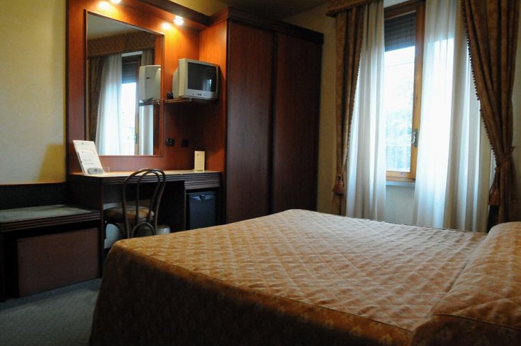 Grifone - Meetings & 4* Florencia
