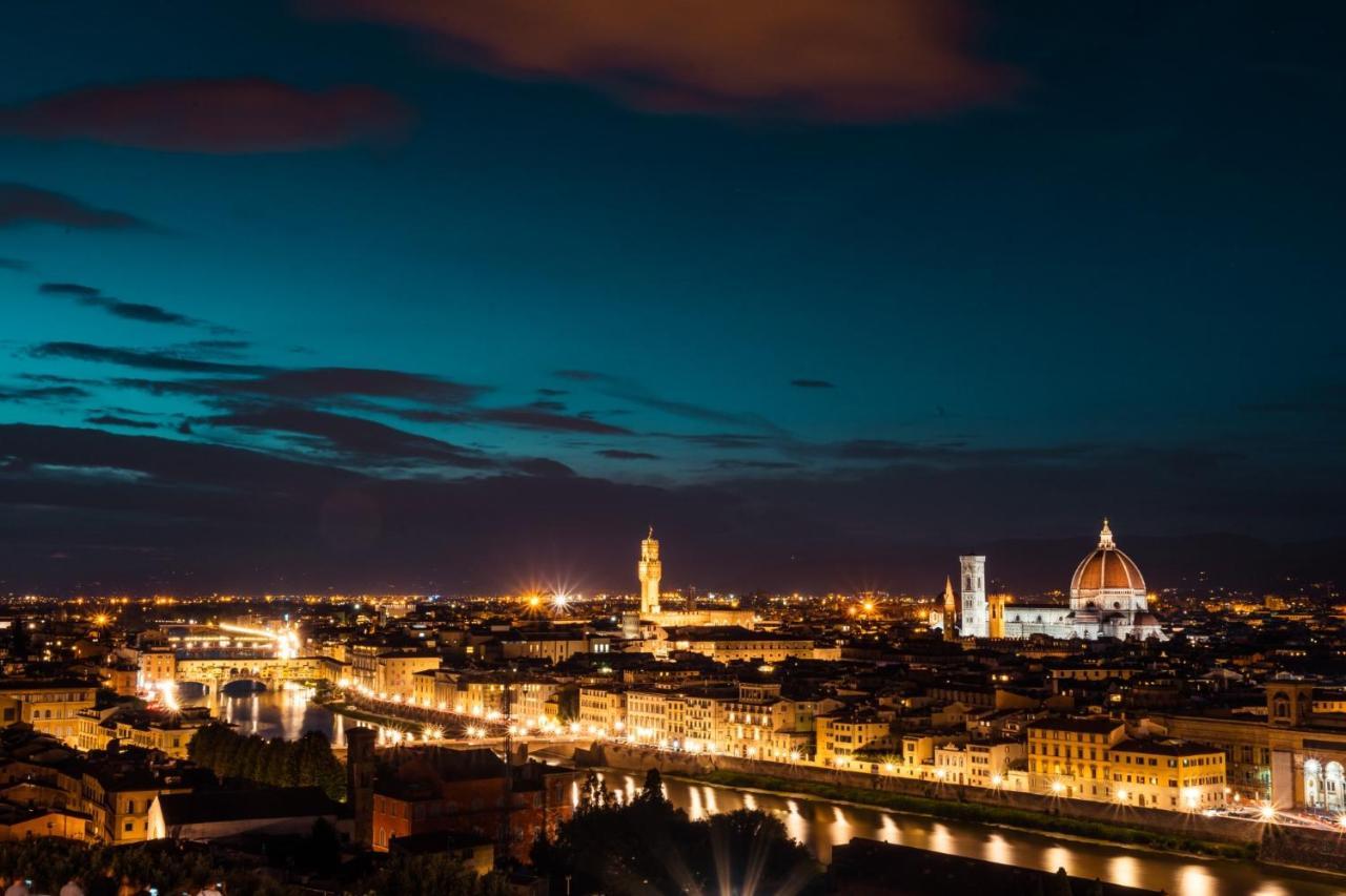 Grifone - Meetings & Florencia